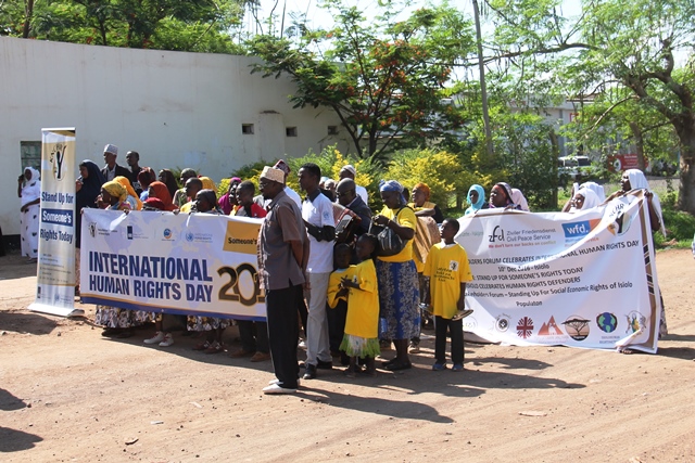Kenia: Demonstration für Menschenrechte in Isiolo